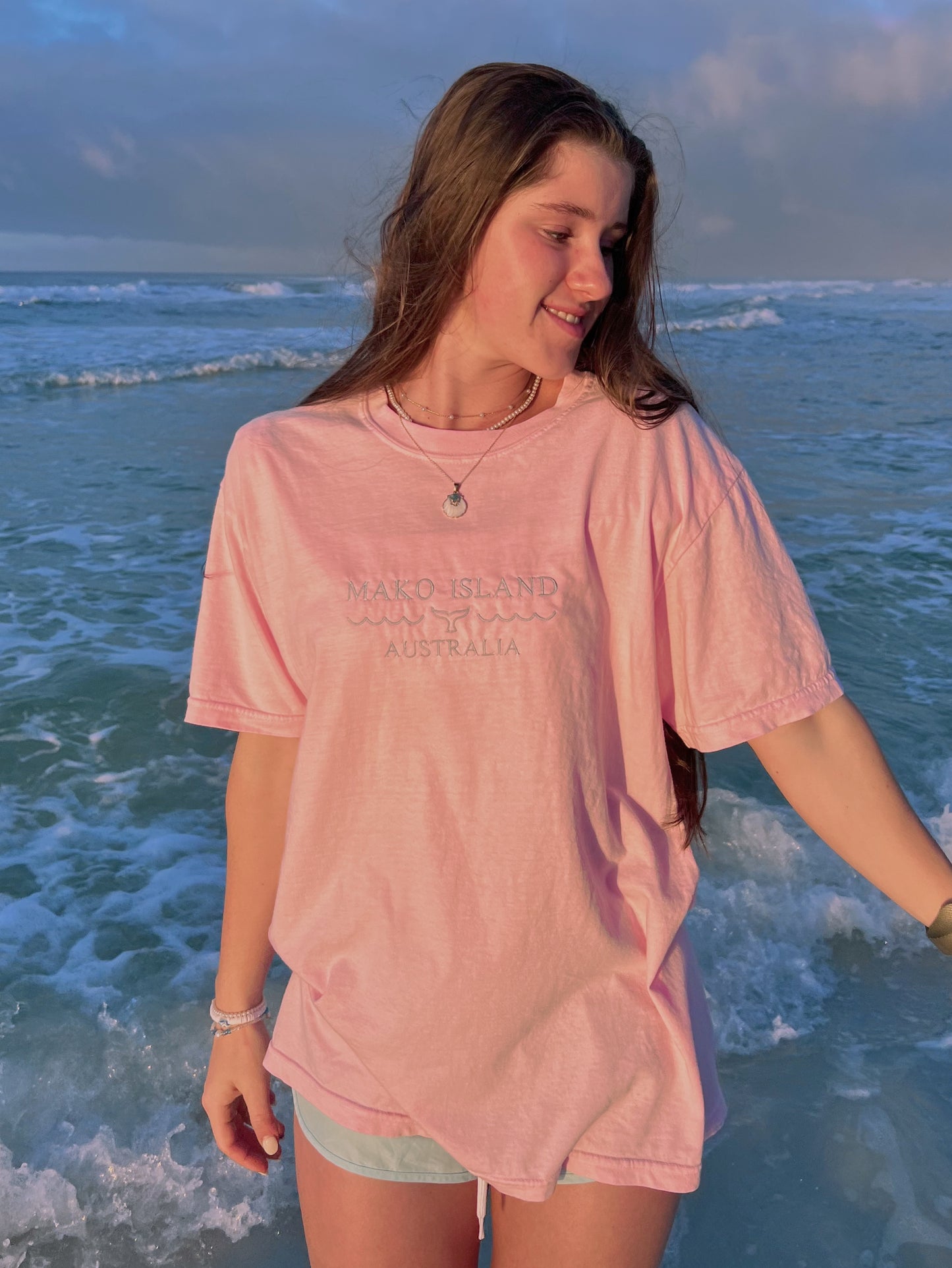 Mako Island Tee - Pink